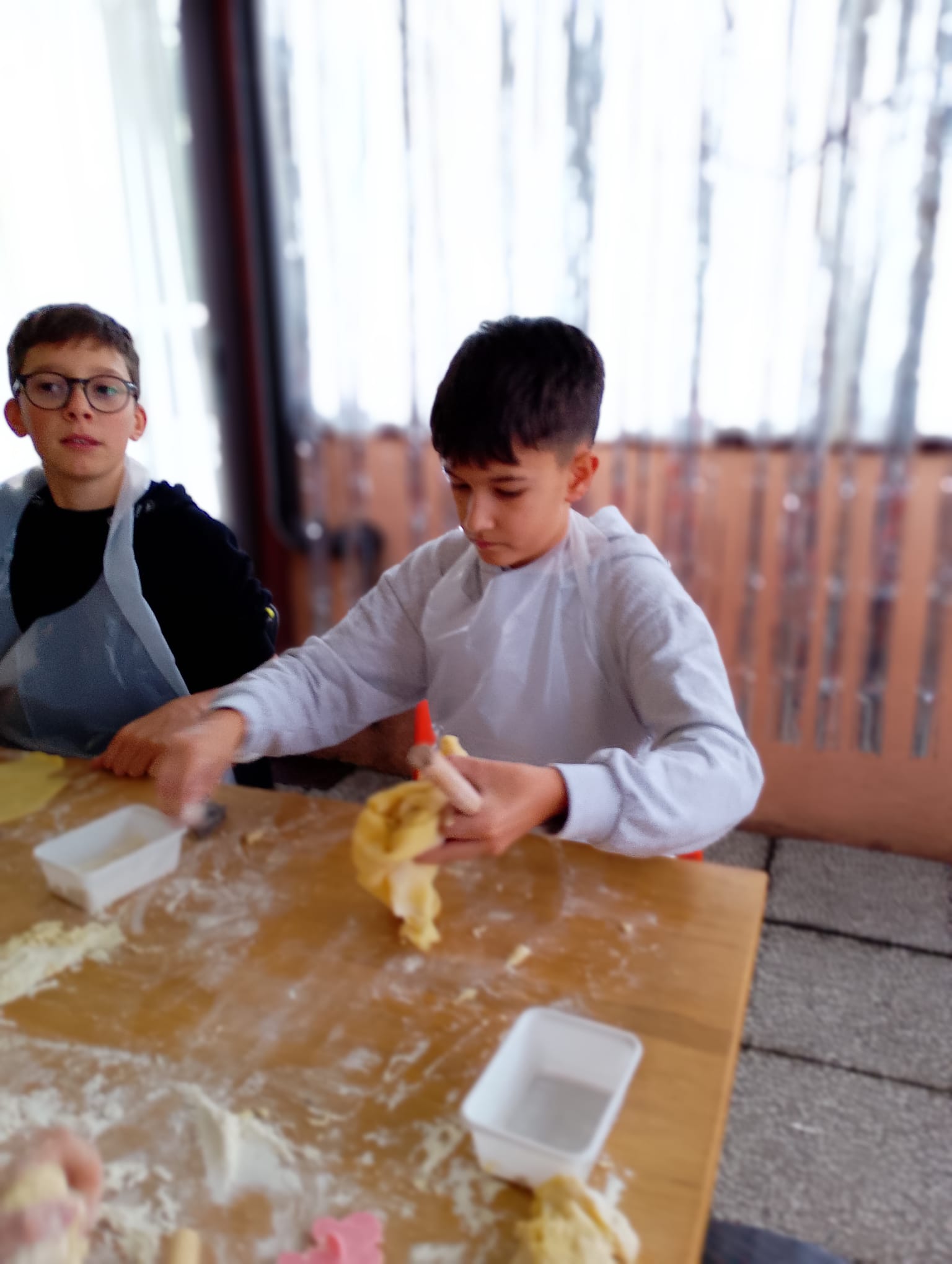 Bambino con mattarello